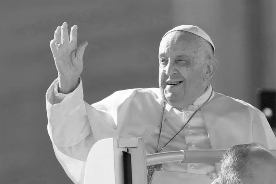 Vaticano anuncia morte do Papa Francisco aos 88 anos após problemas de saúde