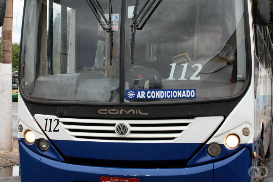 Vereador Caio Cordeiro inicia abaixo-assinado contra caos no transporte público de Várzea Grande