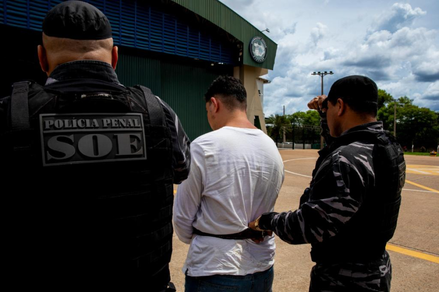 Acusado de matar sargento da PM é transferido para Cuiabá para responder pelo crime