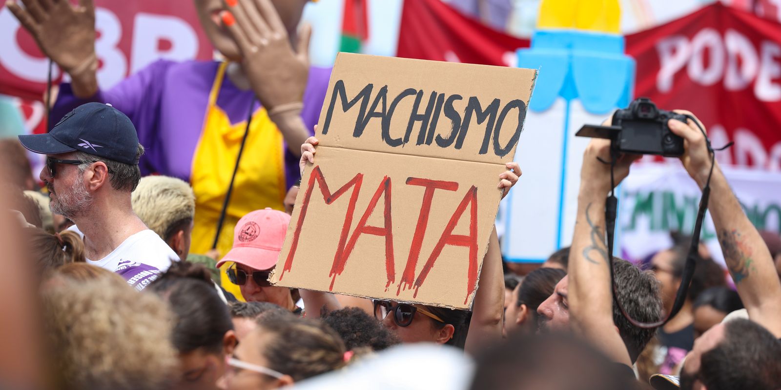 Entenda o que são “redpill” e outros termos de ódio contra mulheres