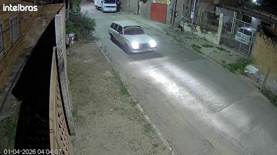 Carretinha é furtada durante a madrugada e família pede ajuda para identificar suspeito