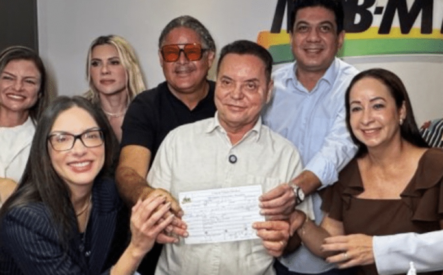 Botelho deixa o União Brasil e oficializa entrada no MDB com apoio a Janaína