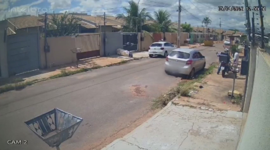 Bando invade casa e sequestra família com bebê em Várzea Grande; veja vídeo