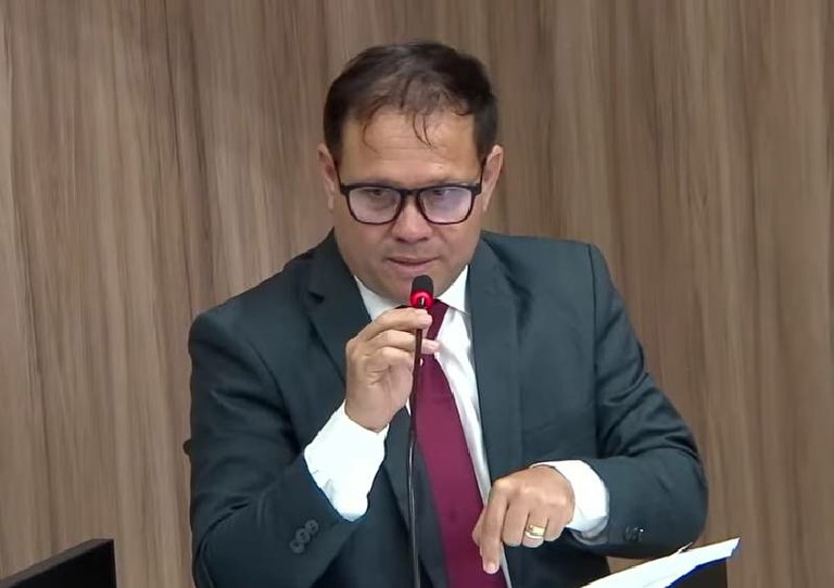 Câmara aprova REURB e prevê beneficiar mais de 8 mil famílias em VG