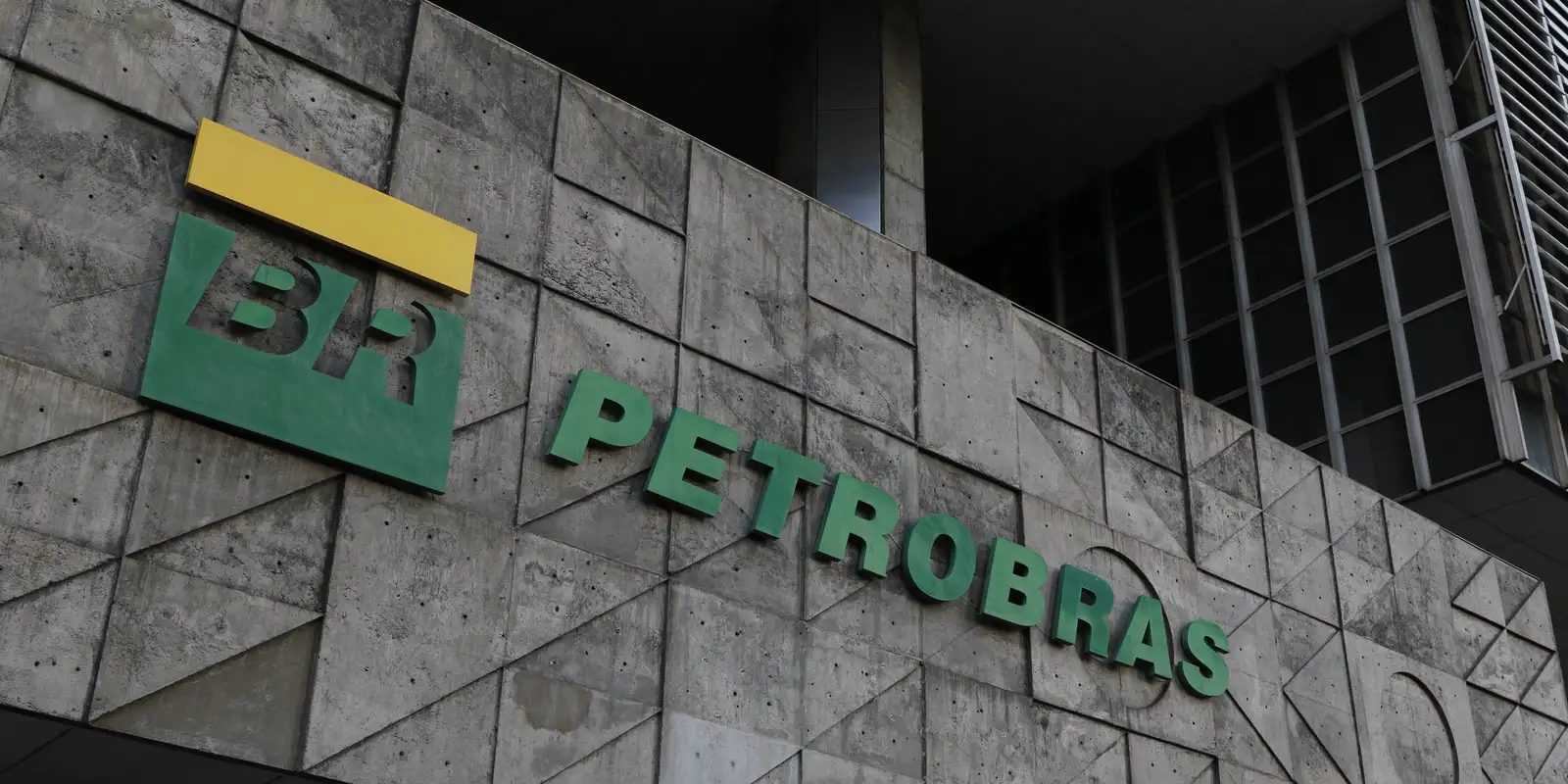 Petrobras abre 150 vagas em programa de estágio; veja como participar
