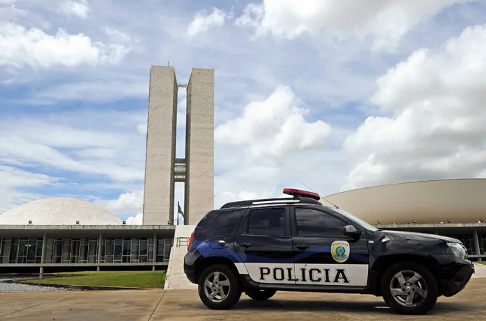 Chega ao Senado projeto que aumenta pena de quem atacar agente de segurança