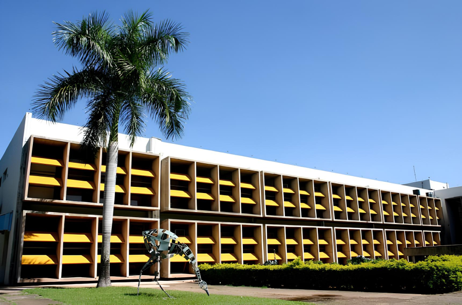 Pai de aluno que invadiu a UFMT e ameaçou estudantes é policial federal