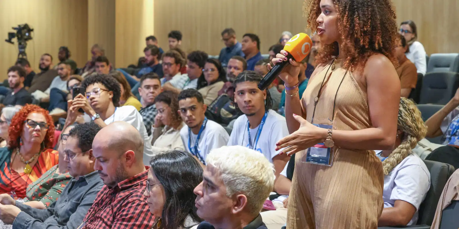Simpósio no Rio discute futuro da mídia sonora no Brasil