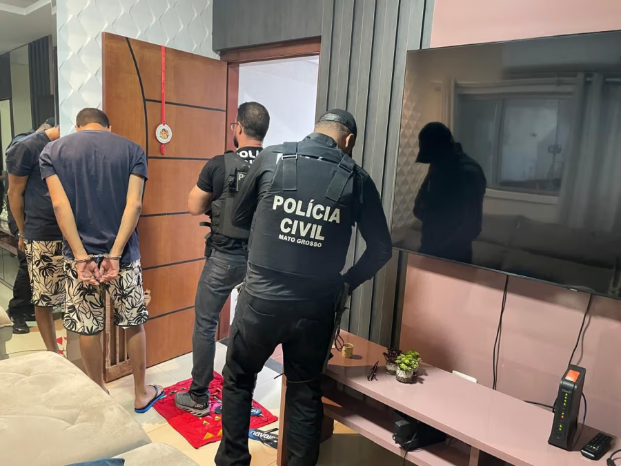 Polícia Civil deflagra operação contra grupo suspeito de furtar veículos em Cuiabá e Várzea Grande