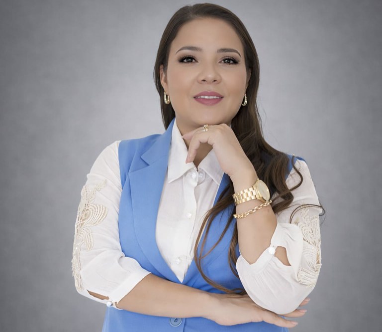 Lei “Antes que Aconteça”, de autoria da vereadora Gisa Barros, é sancionada e fortalece combate à violência contra a mulher em Várzea Grande