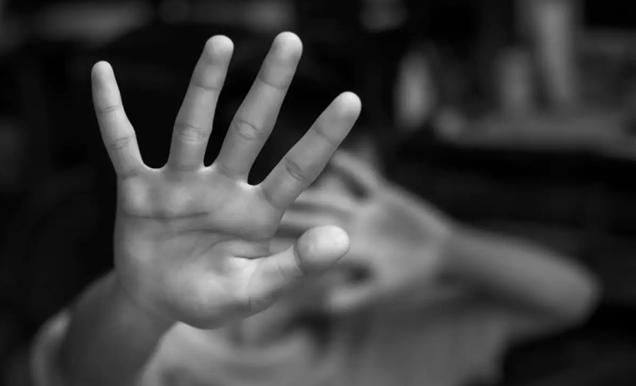 Adolescente é conduzido à Delegacia da Mulher após agredir a própria mãe em Várzea Grande