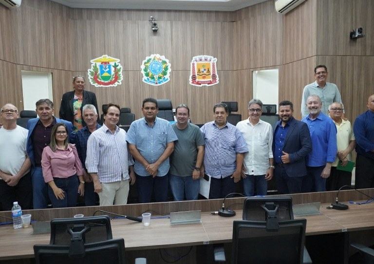 Câmara de Várzea Grande inicia diálogo institucional com setor empresarial e debate criação de conselho permanente de interlocução