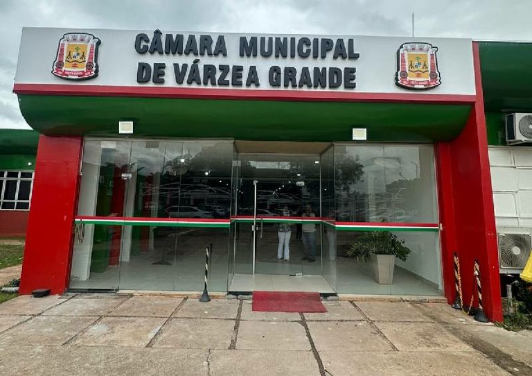 Câmara de Várzea Grande convoca sessão extraordinária para sexta-feira