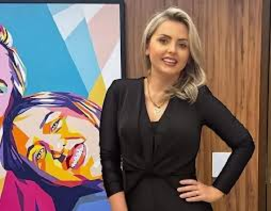 Advogada de Várzea Grande, Clariana Barão é anunciada pelo DC para disputar a Presidência da República